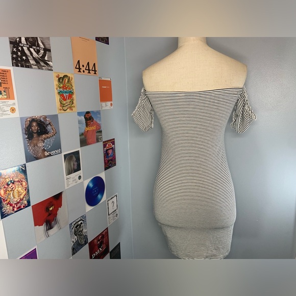 Punk Pinstripe Hook and Eye Off Shoulder Bodycon Mini Dress GBG - Picture 4 of 10
